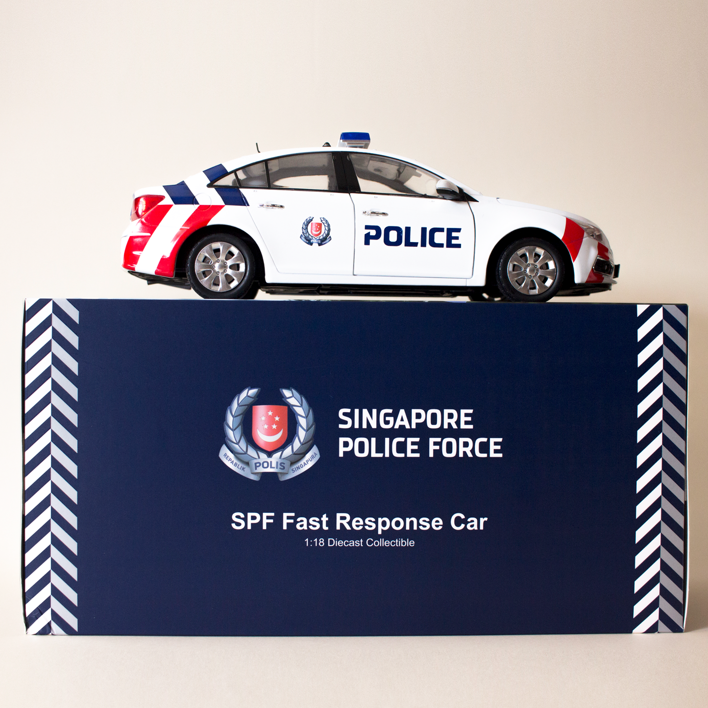1:18 SPF Fast Response Car Diecast Collectible